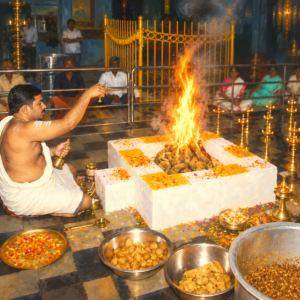 திருமண யோகம்... கடன் நிவாரணம்... சௌக்கிய வாழ்க்கை தரும் ஸ்ரீசூக்த ஹோமம்